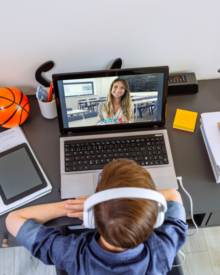 What to Look for in Online Reading Programs For Children